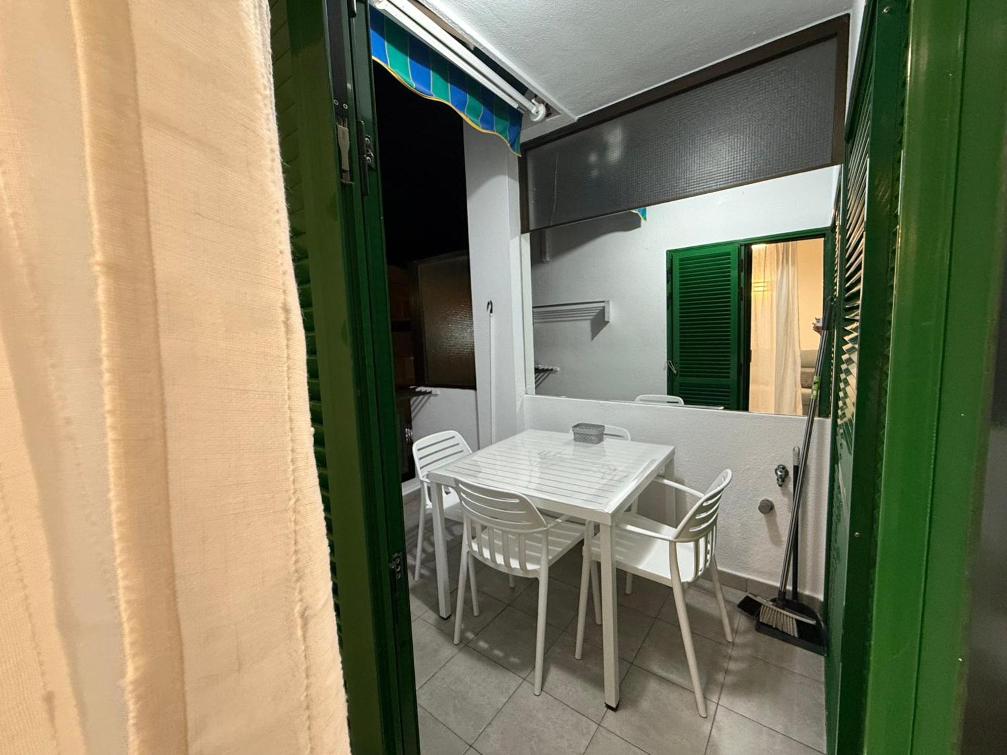 Apartamento Playa Las Vistas Arona  Eksteriør billede
